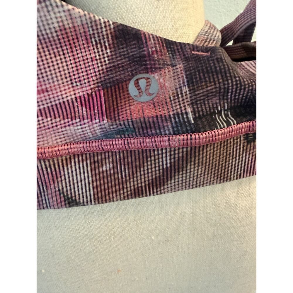 Lululemon Sports Bra SZ 6 Energy Bra Pink Purple Red Black Marble Medium Support